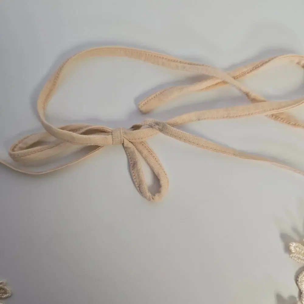 Sweetees Floral Lace Halter Top size Small - Picture 3 of 7